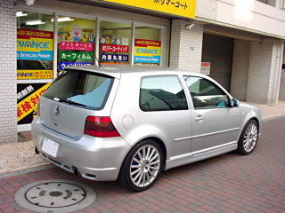 VW GOLF R32ɃNA^14ƓfMtB{H̉摜