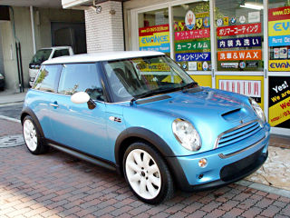 Mini Cooper S̃A~zB[ɃKXR[eBO{H̉摜