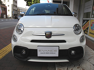 ABARTH 595 turismoɏĂtdグKXR[eBO{H摜1