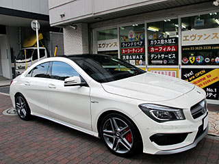 MERCEDES BENZ AMG CLA 45ɏĂtKXR[eBO{H摜4