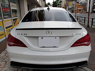 MERCEDES BENZ AMG CLA 45ɃKXR[eBO{H摜6