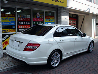 MERCEDES BENZ C200ɃJ[tB{H̉摜