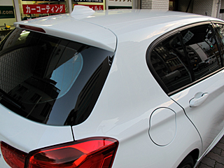 BMW 118ɒfMJ[tB̃NA^28,37{H摜3