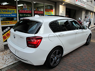 BMW120ɃJ[tB{H