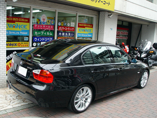 BMW325ɃNA^14ƓfMtB{H̉摜