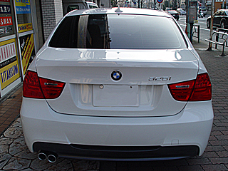 BMW325iɃKXR[eBOς