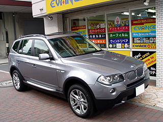 BMW X3ɃJ[tB{H̉摜