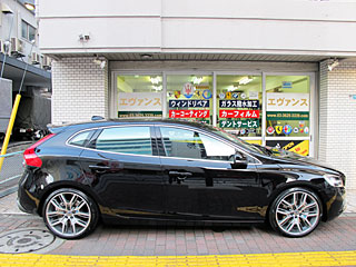 VOLVO V40ɃKXR[eBOTC-6349{Hς݉摜4