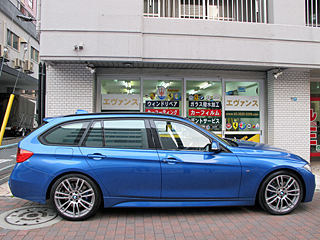 BMW320dc[OɃ\[[K[h̃NA^19{H摜1