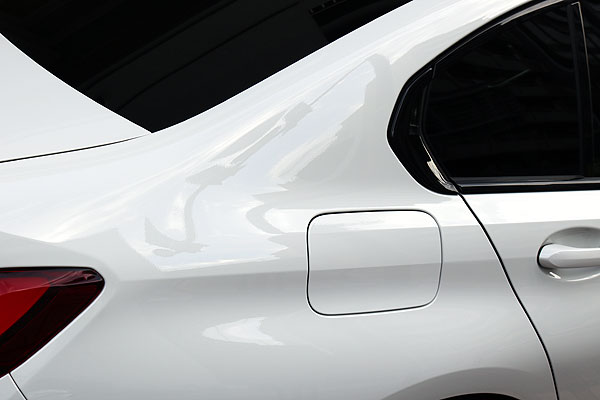 ガラスコーティング済み側面拡大画像:BMW320d