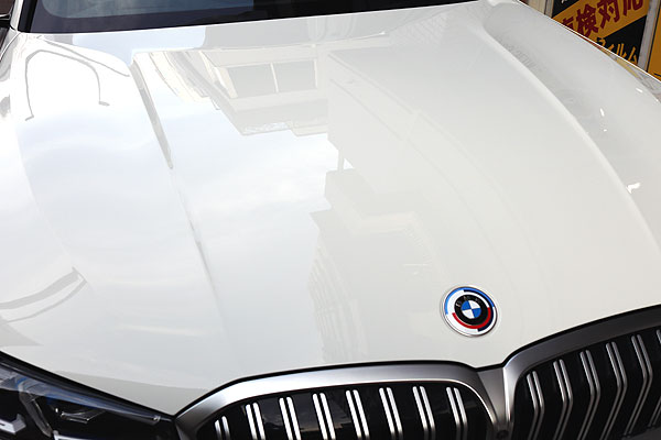 ガラスコーティング済みフード-2:BMW320d
