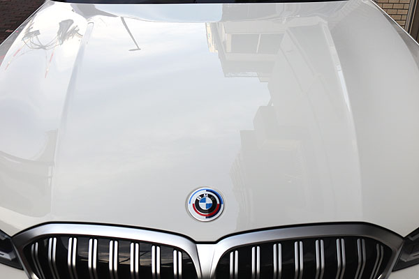 ガラスコーティング済みフード-3:BMW320d